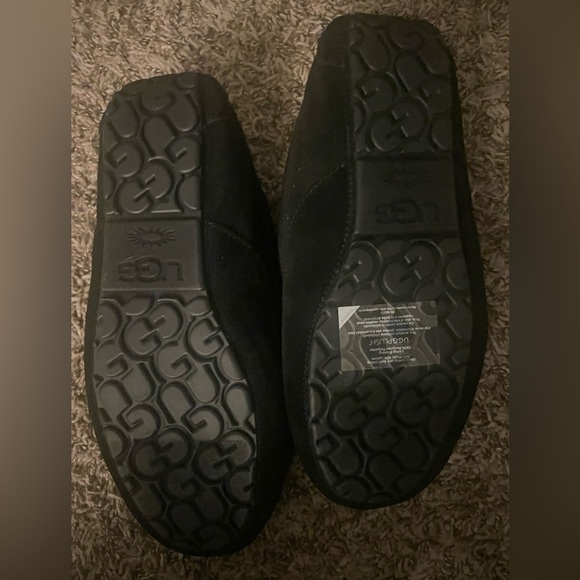 COPY - UGG slippers corduroy men’s - Picture 4 of 4